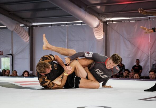 Training dogs to settle on a mat